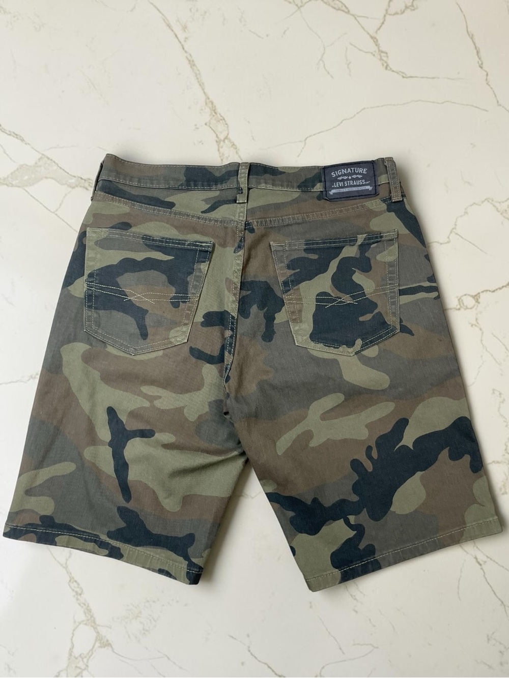 Levi's Men's Camouflage shorts Size 32
